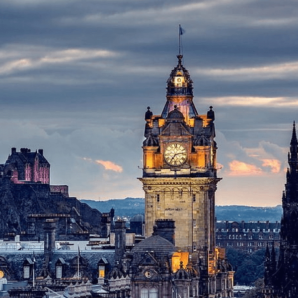 Giverny and Versailles Small Group Day Trip